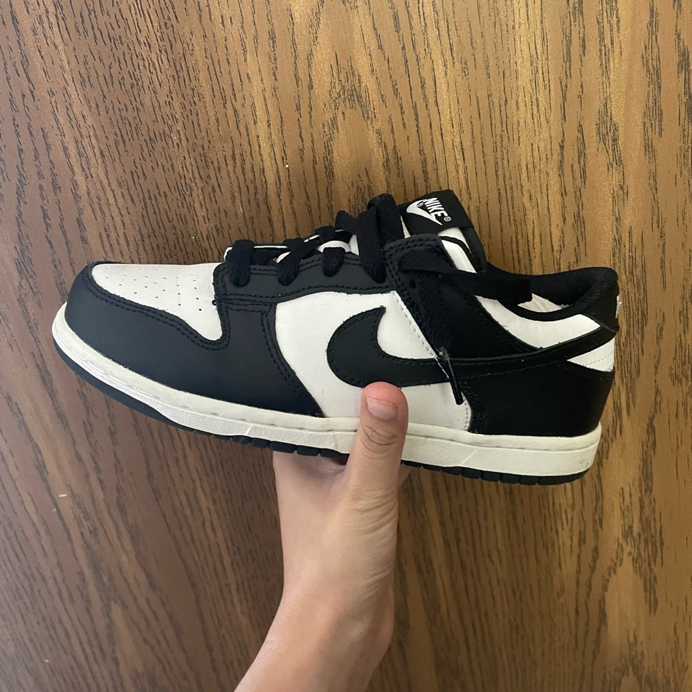 PANDA DUNKS WITH BOX